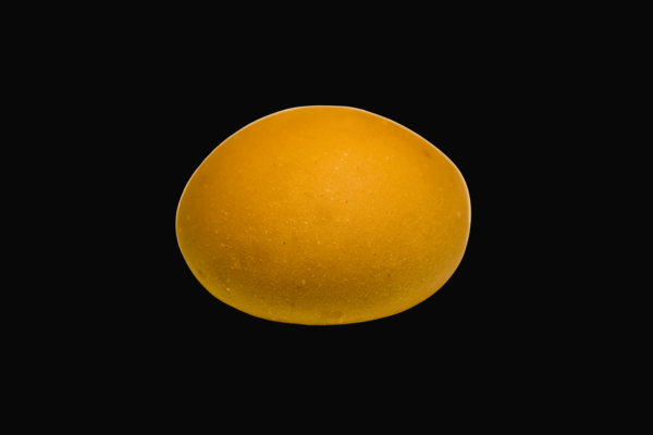 Pão australiano artesanal macio com sabor levemente adocicado e cor escura
