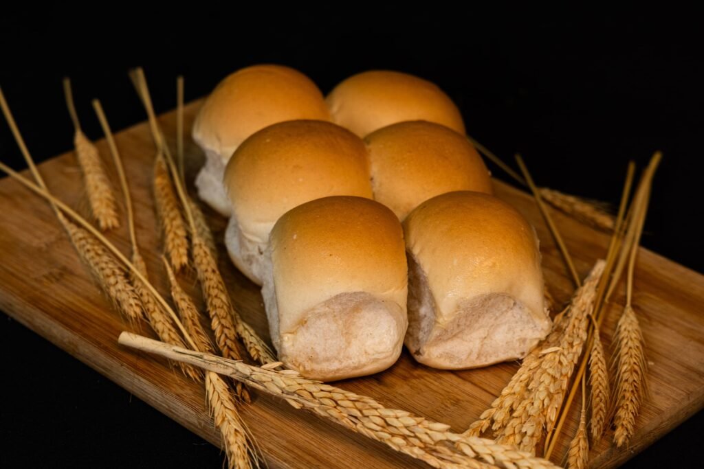 Pão mini hambúrguer artesanal macio ideal para lanches e festas